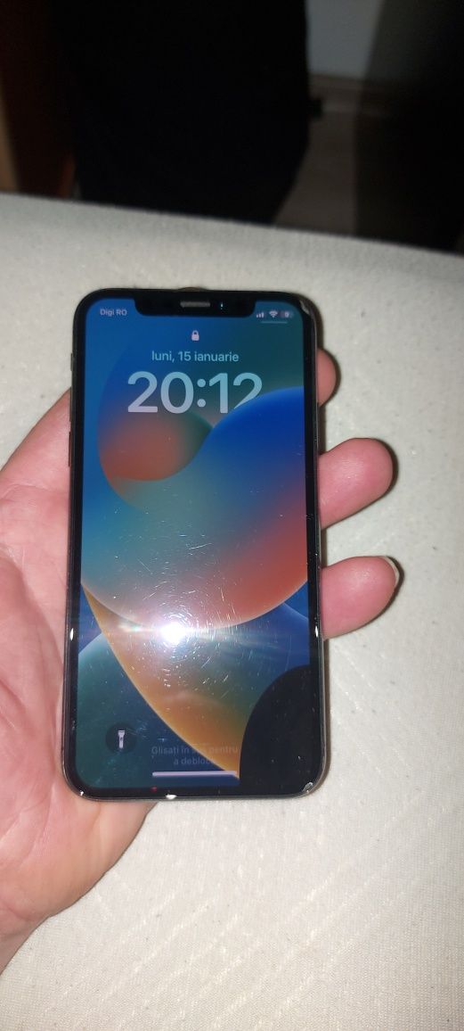 Schimb  iPhone X și Samsung S10 +CU SAMSUNG S21