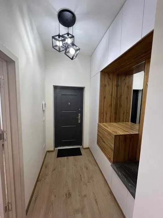 Сдам Бомбезную 3 комн квартиру в Манзаре Ор-р High Town City