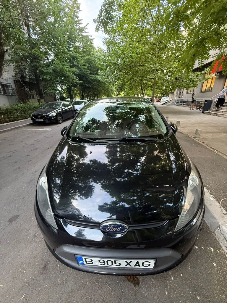 Ford fiesta 1.4 benzina automata 2011