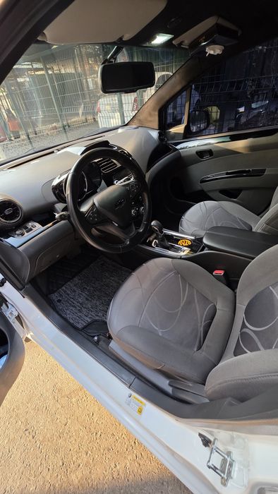 Spark 4-pazisa ELEGANT plus 2022yil prabek 68.000km