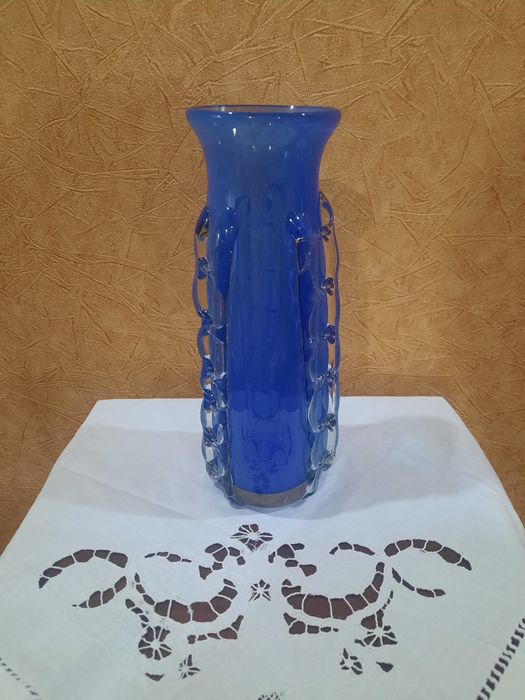 Красивая винтажная ваза, художественное стекло, ручная выдувка, гутная