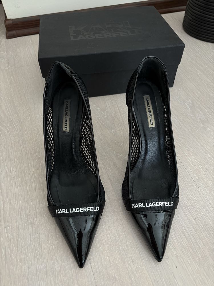 Karl Lagerfeld обувки на висок ток