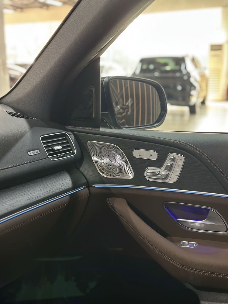Mercedes Benz GLS 450 MODEL 2025