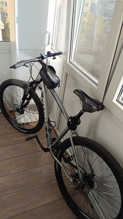Vând MTB Romet Rambler R9.3 (29”, mărimea M), aflat încă în garanție.