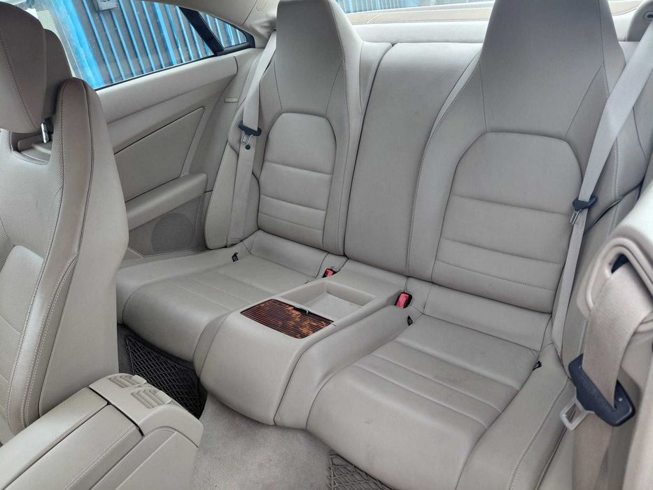 Mercedes E CLASS Coupe w207,123.000 km