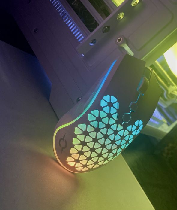 Mouse aqirys polaris