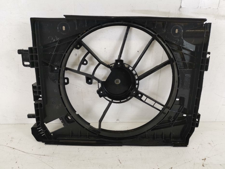 Електровентилатор Рено Клио 4 [фейслифт] [ - ] Оригинален, в добро със