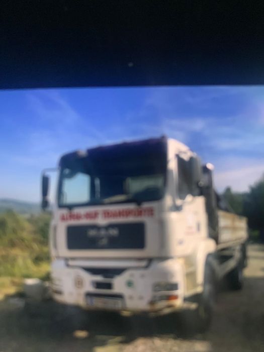 Vandcamion cu Macara si basculanta