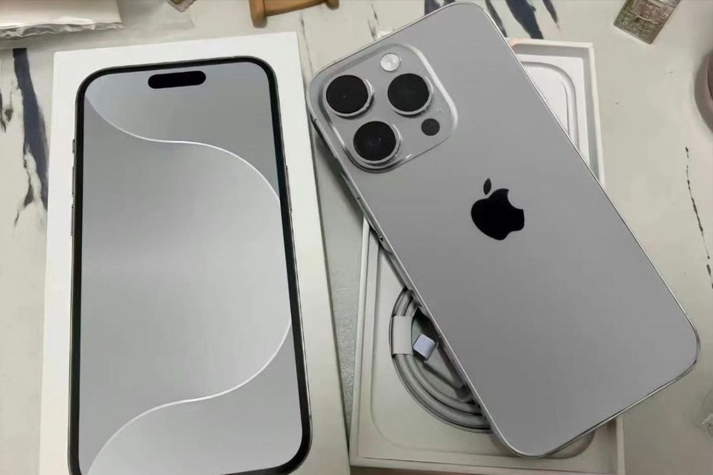 Продам iPhone за копейки