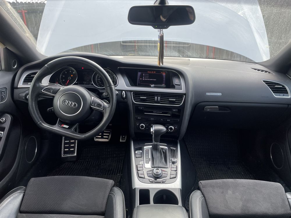Scaune fata Interior S line Audi A5 europa alcantara piele panouri usi