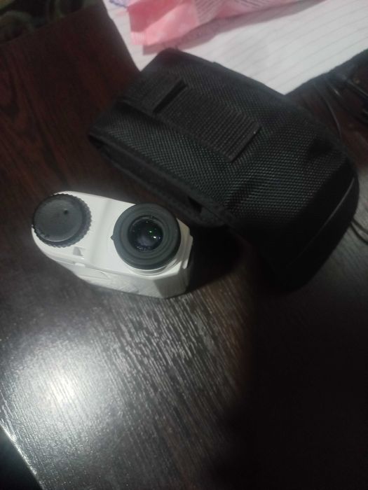 Лазерен дълекомер