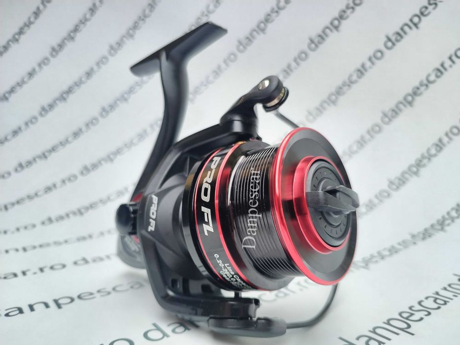 Mulinetă Feeder si Crap PRO FL Method Feeder 6000 tambur Long Cast