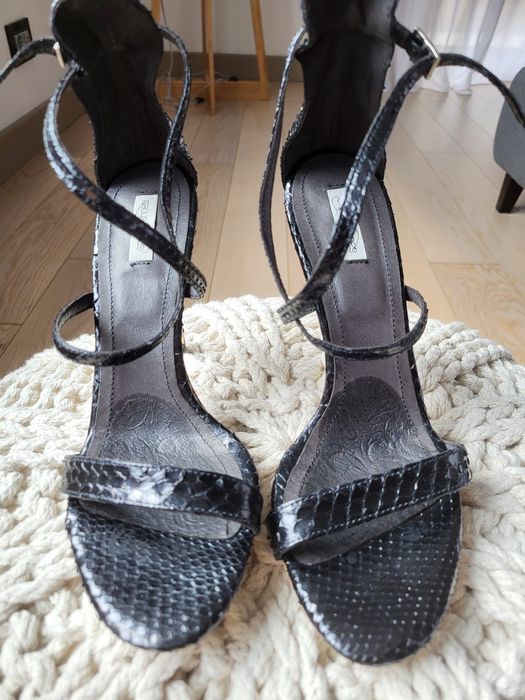 Sandale piele piton (sarpe) negru toc inalt 40