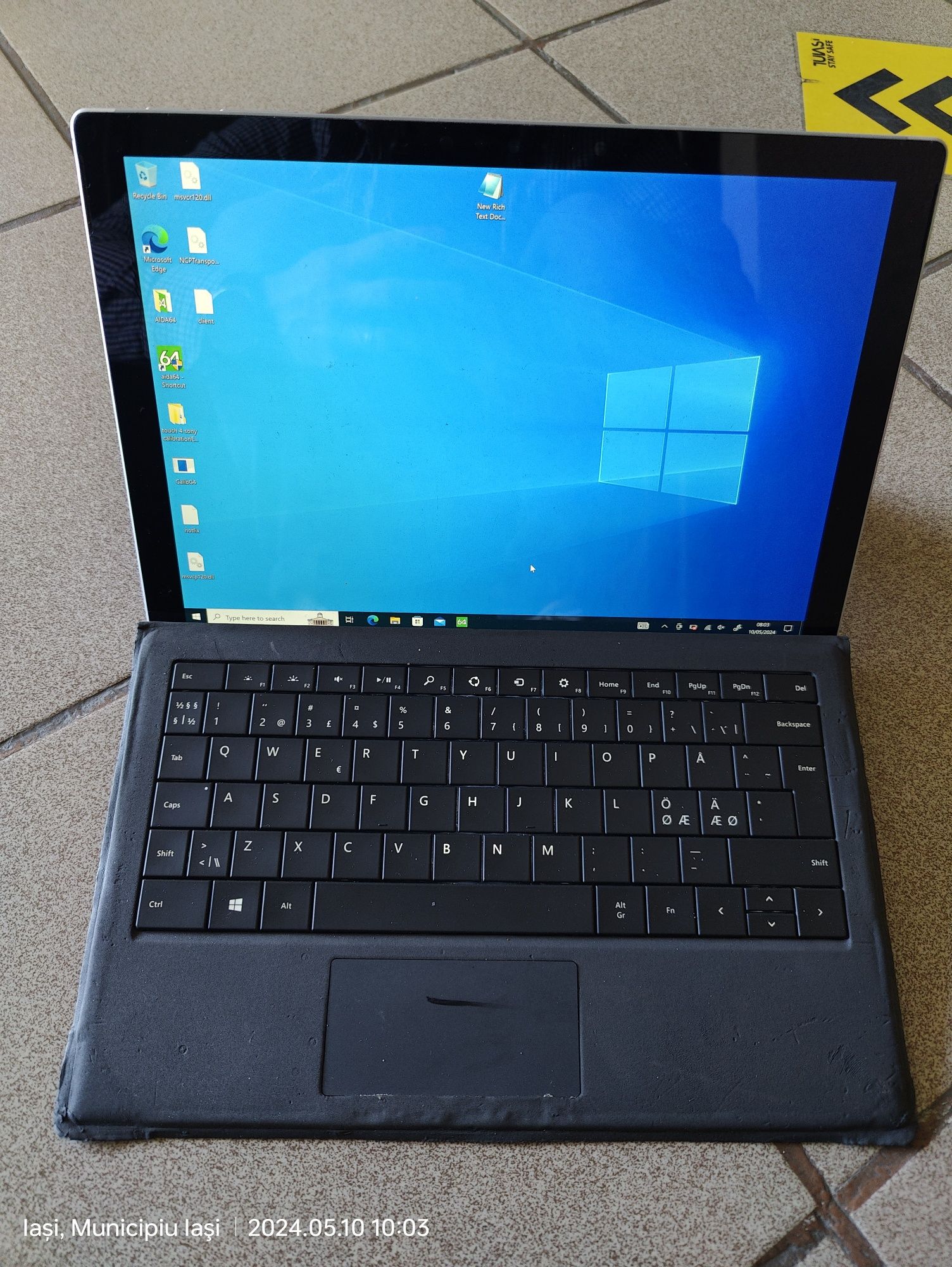 Microsoft surface pro 5