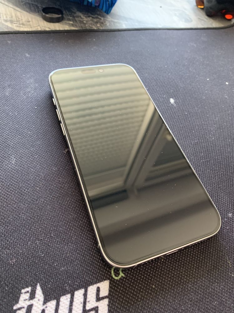 Iphone 16 pro max 256 3г. Гаранция към А1