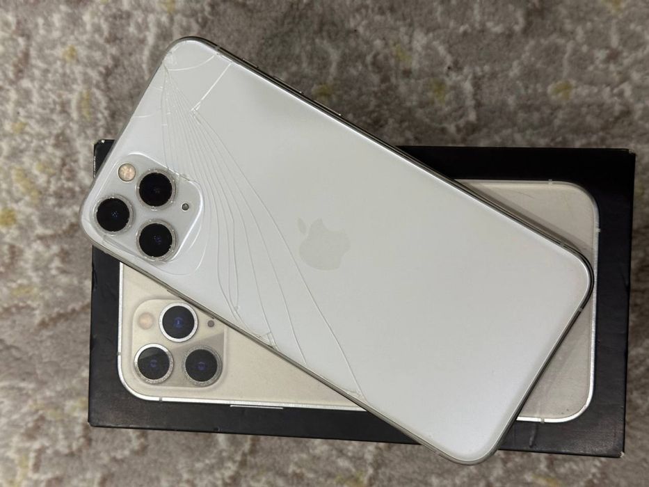 iPhone 11 pro silver