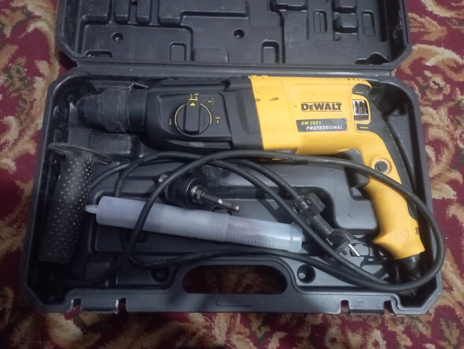 Перфаратор сотилади 300 минг