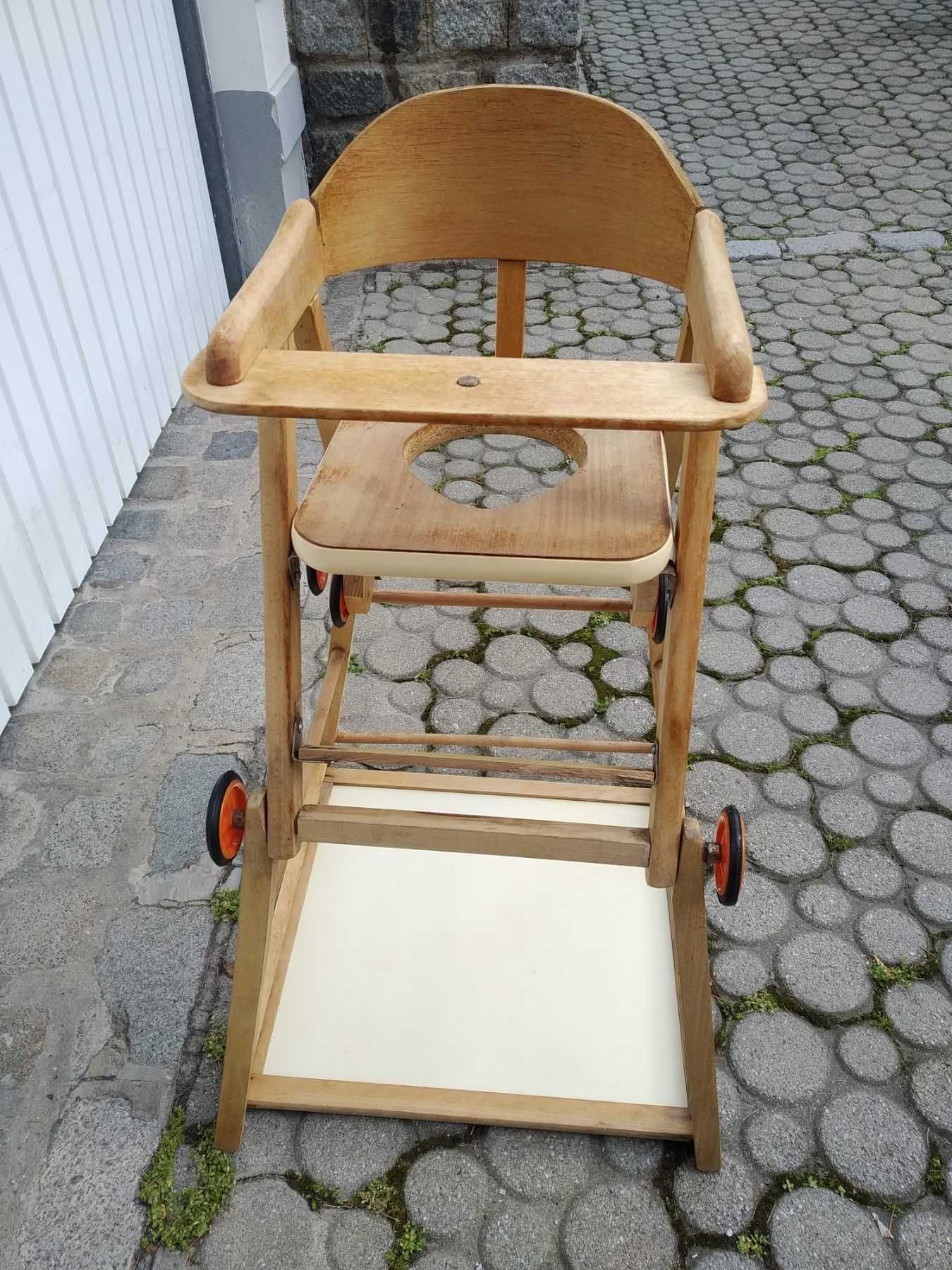 Ретро комбинирано детско столче