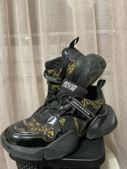 Без коментар в цената .Versace Jeans Couture Сникърси черен