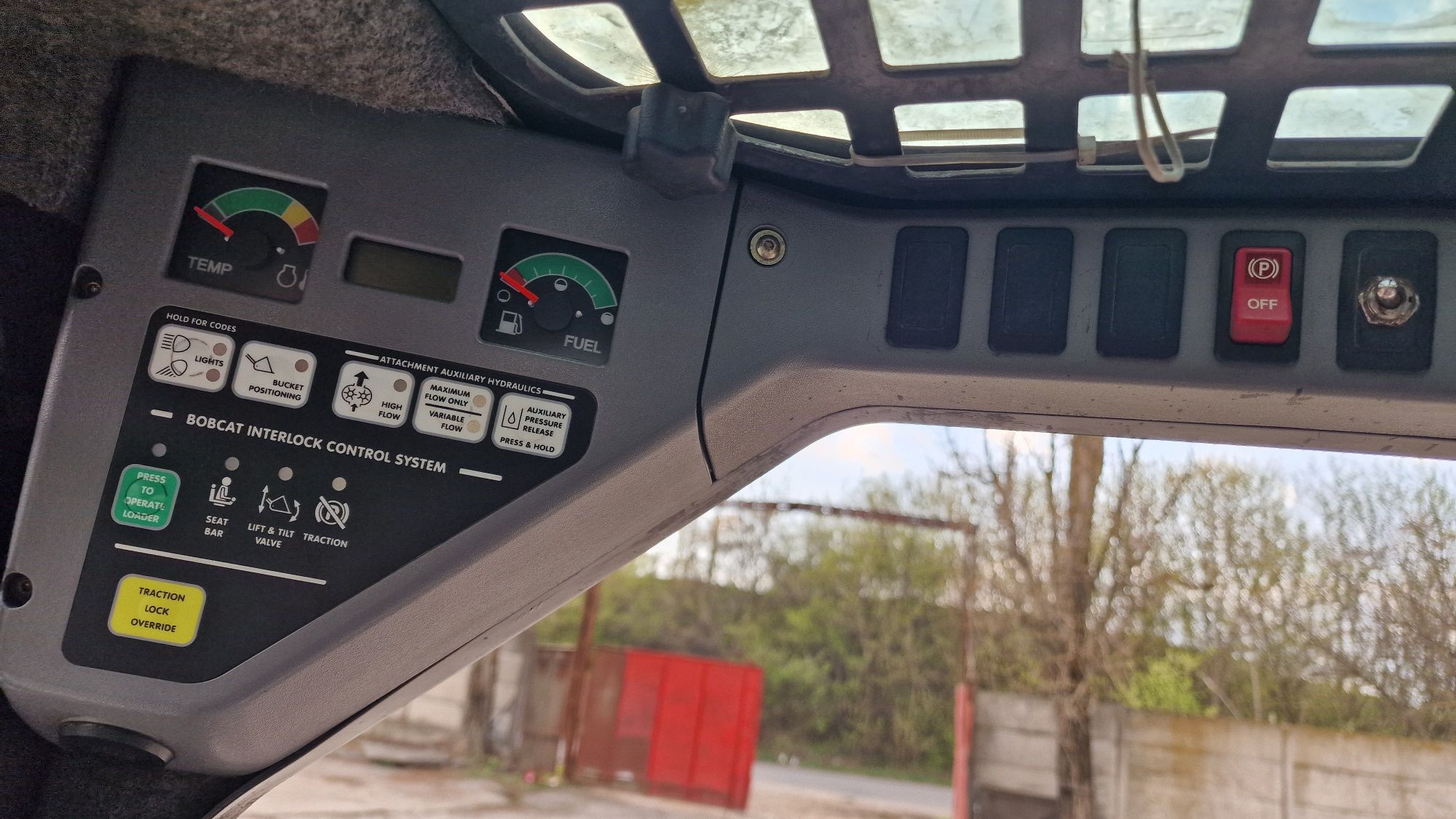 Miniincarcator bobcat s250 cu picon
