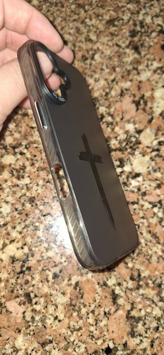 Husa iphone 16 !