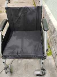 Продам инвалидное кресло новое