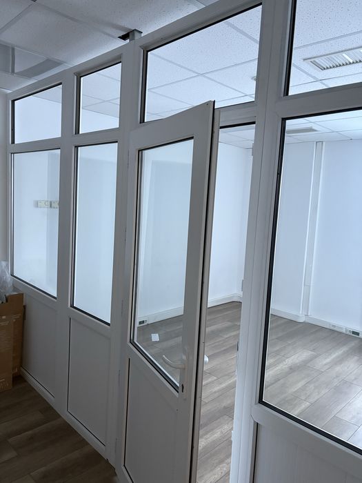 Пласиковые витражные перегородки