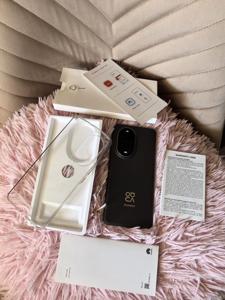Нов с 2 години гаранция. Huawei Nova 13 Pro!