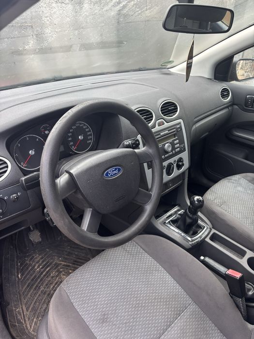 Ford Focus 1.6 benzină 2007 – motor defect