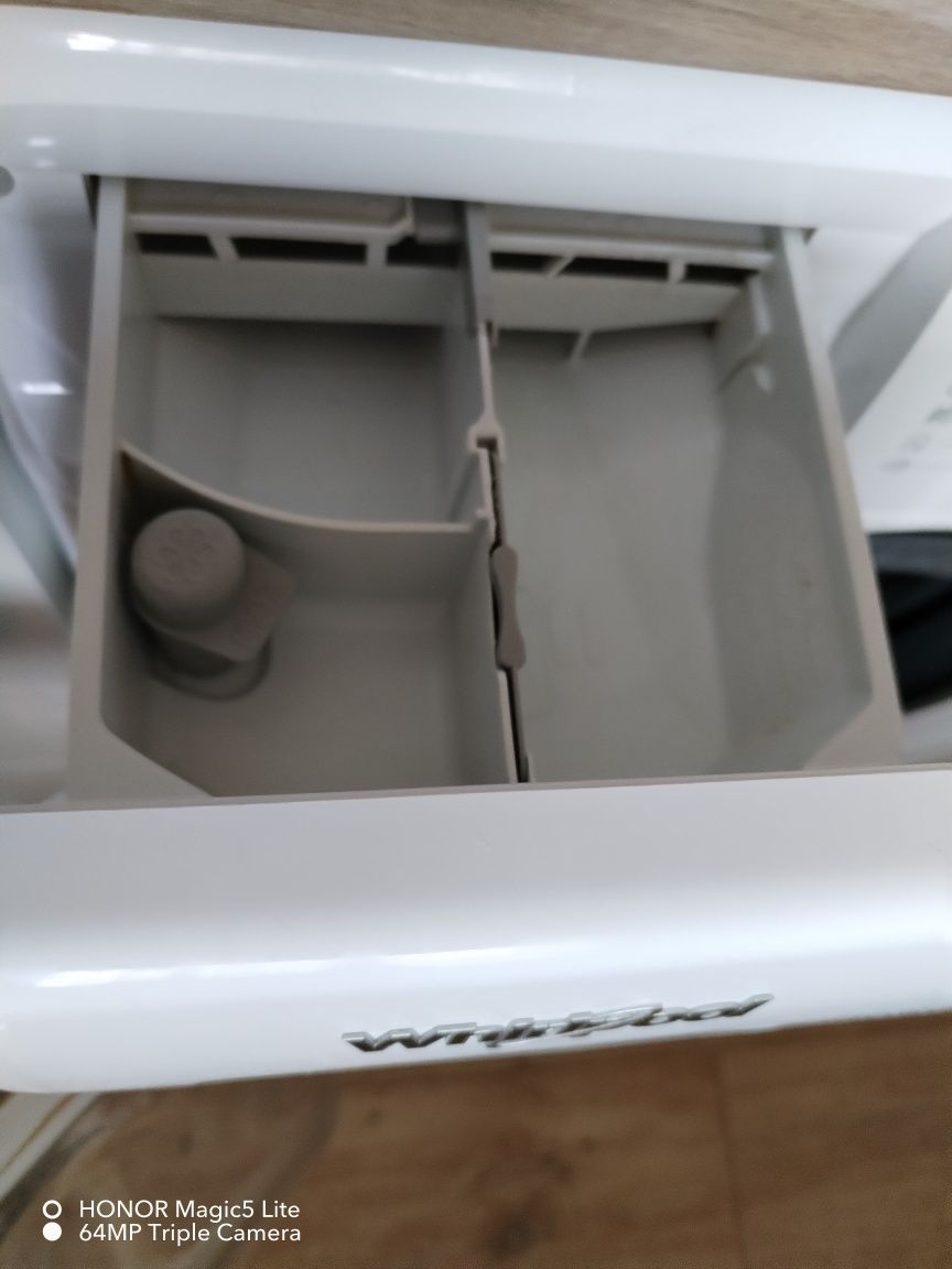 Пералня Whirlpool FWG 81284W EU.