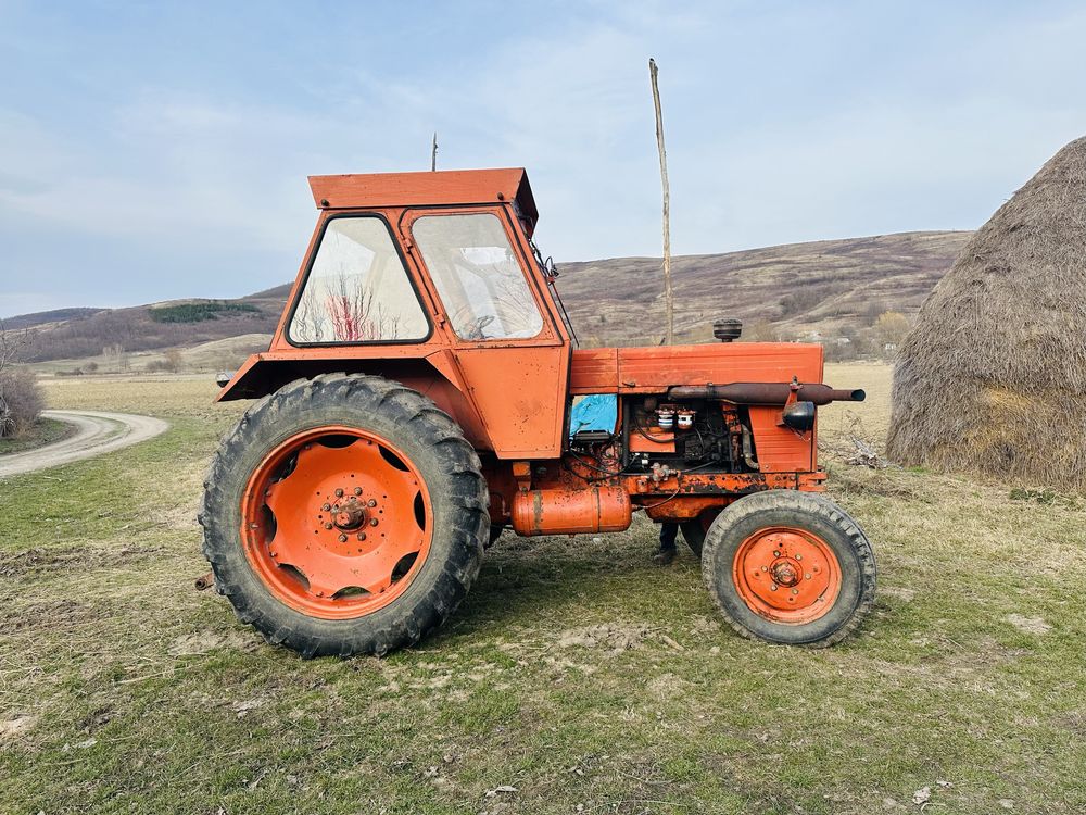 Tractor u650 impecabil