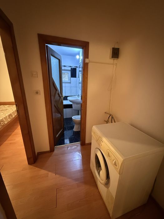 Apartament doua camere semidecomandat Rovine parter