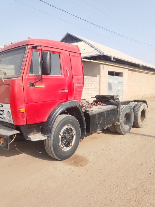 Kamaz tegach sotiladi