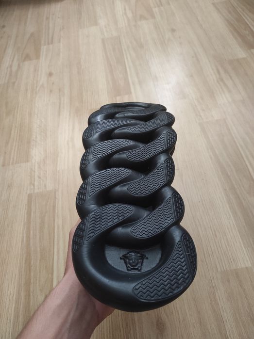Versace chain reaction triple black