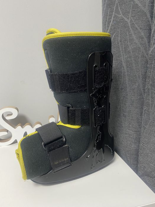 Детска ортеза