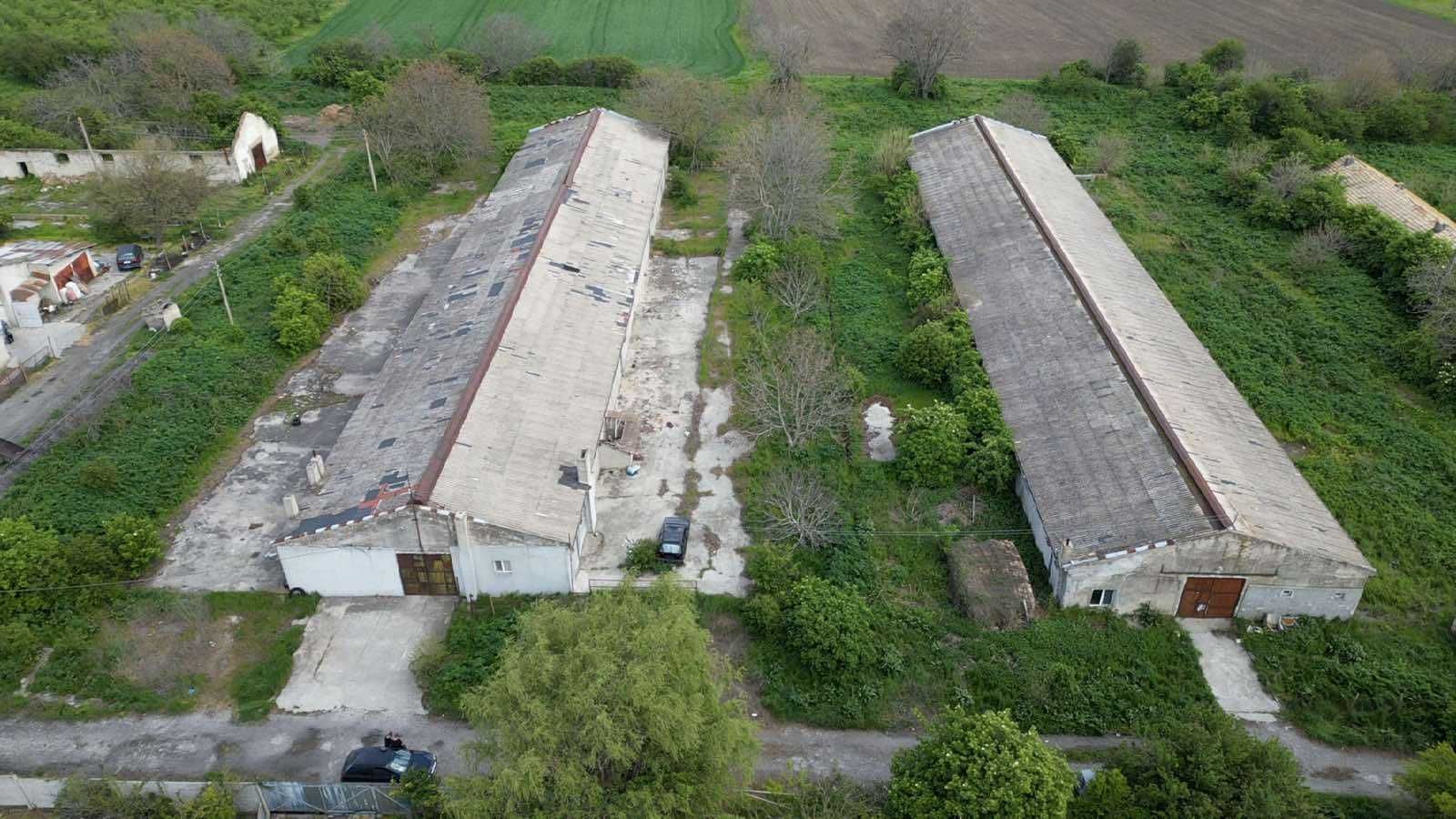 Промишлени Помещения на 10 км. от гр. Търговище 8869