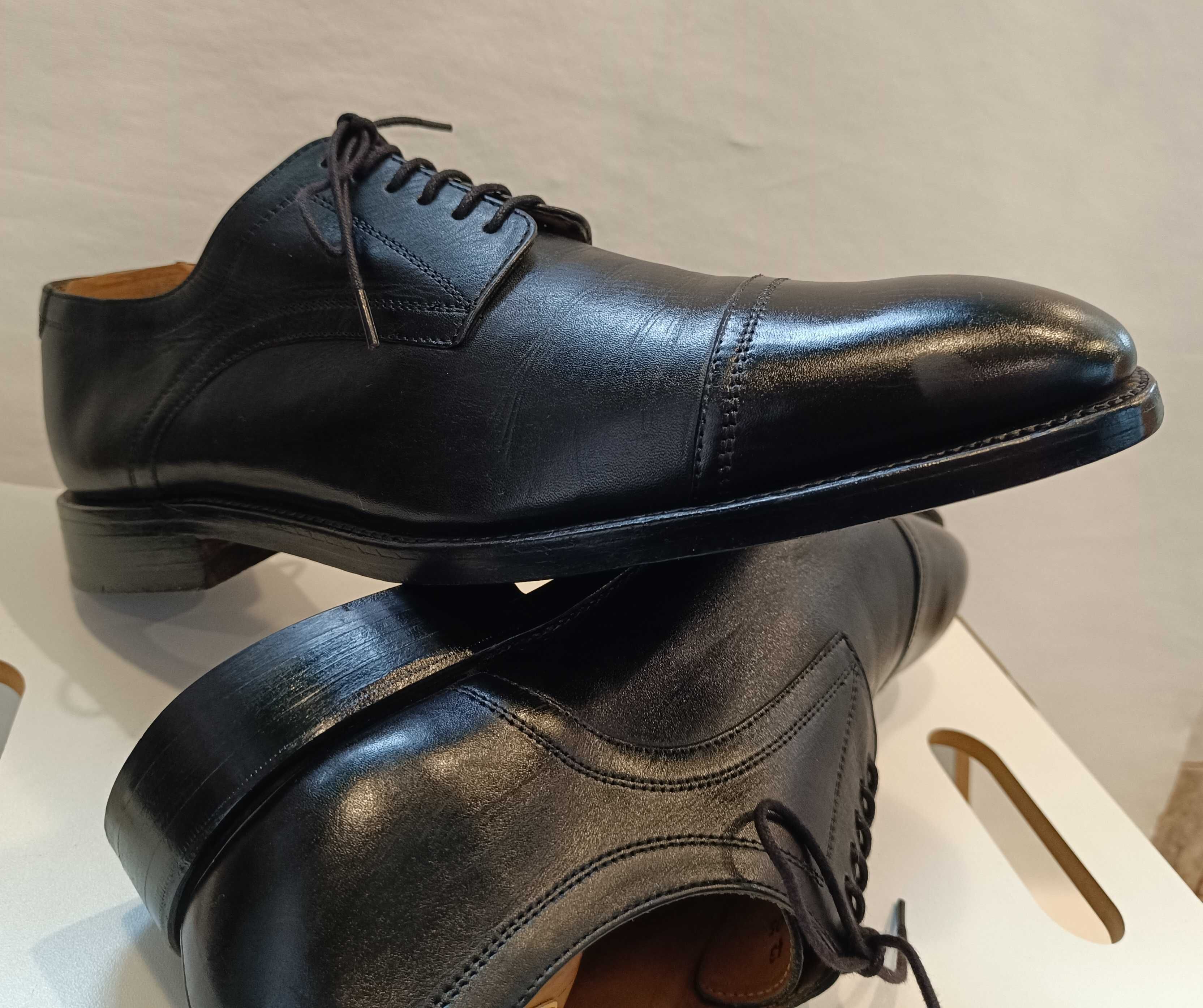 Pantofi derby 43 43.5 lucrati manual Gordon & Bros piele Goodyear Welt