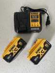 DeWALT DCB1104P2 XR. Set 2 Baterii+Incarcator. / 2024 Original, Nou !