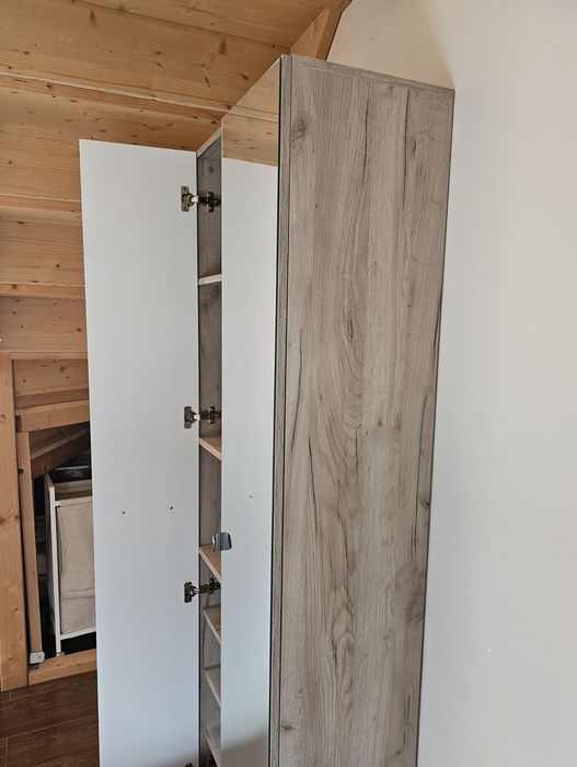 Dulap Hol cu Oglinda, Agatatoare si Rafturi