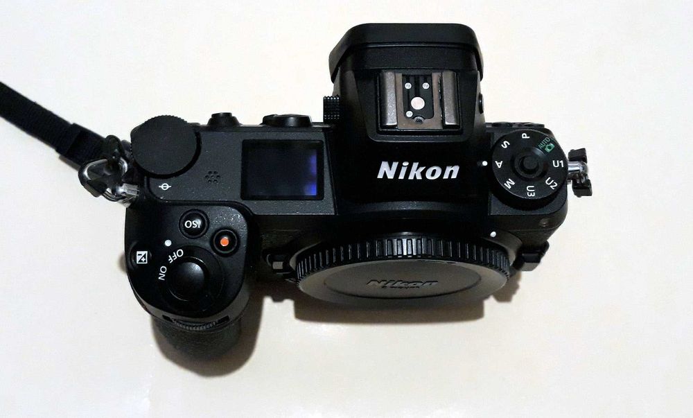 Nikon Z6 body, 14k cadre, ca nou, pachet pret avantajos