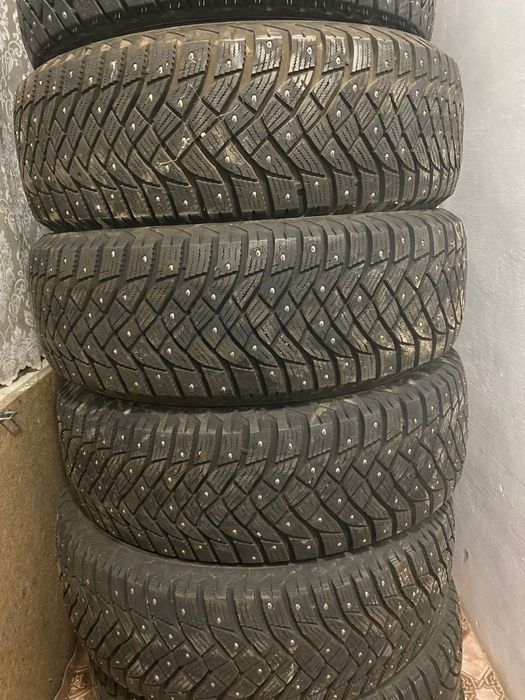 Шины зимные шиповные Hankook