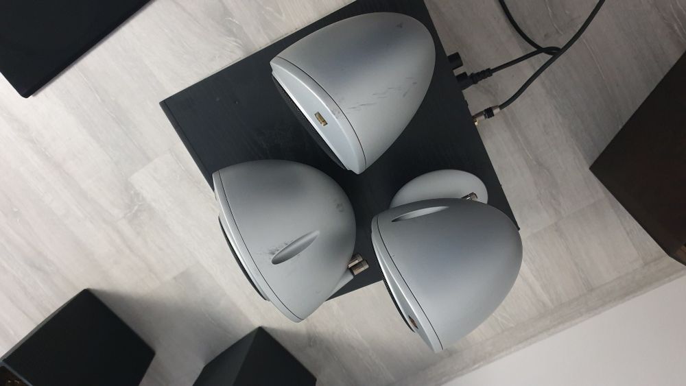 Subwoofer Kef Q400/Kube 1 cu 3 sateliti Kef  SP 3375