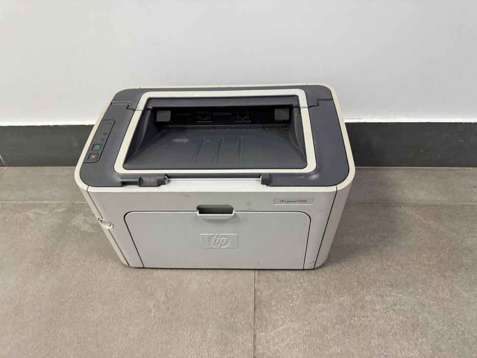 HP Laserjet P1505 лазерный принтер в хорошем состоянии