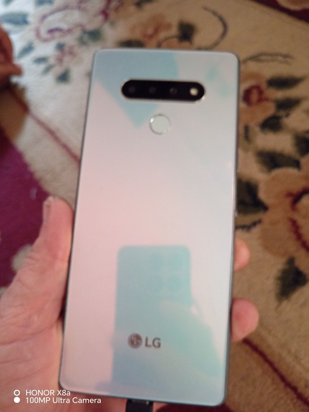 LG stelo 6  payti 256 Gb sotiladi Tel idiyal xolata aybi bor baterka a