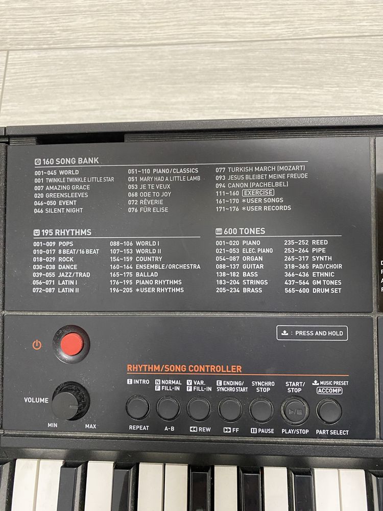 CASIO CT-X700C7 Black