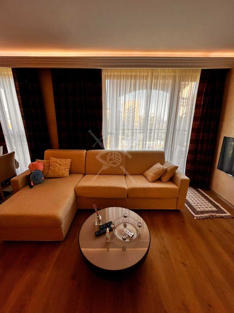 Продава се Тристаен апартамент в к.к. Слънчев бряг - 84 кв.м за 1584 €/кв.м - Снимка #2