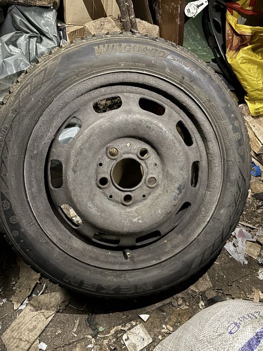 Зимни гуми Nexen 195х50х15 с джанти