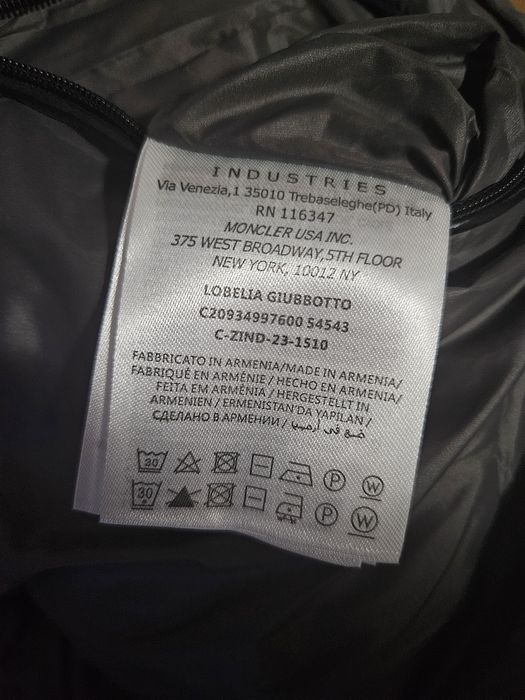 Moncler Maya Short Down Jacket M