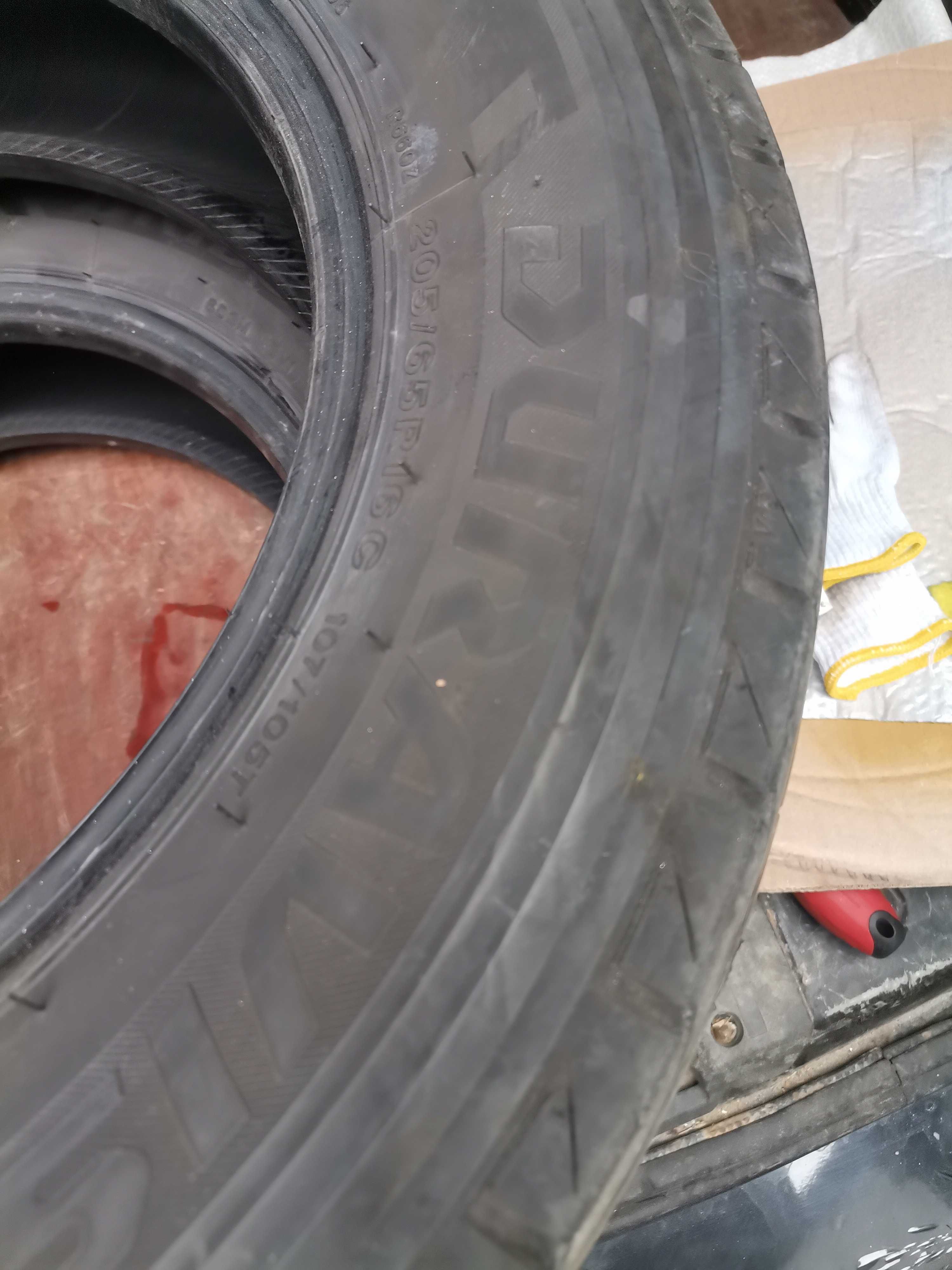 Bridgestone Duravis r660 16c