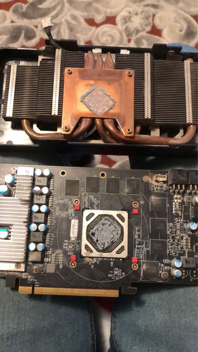 Reparatii calculatoare laptop mentenanta configurare si consultanta